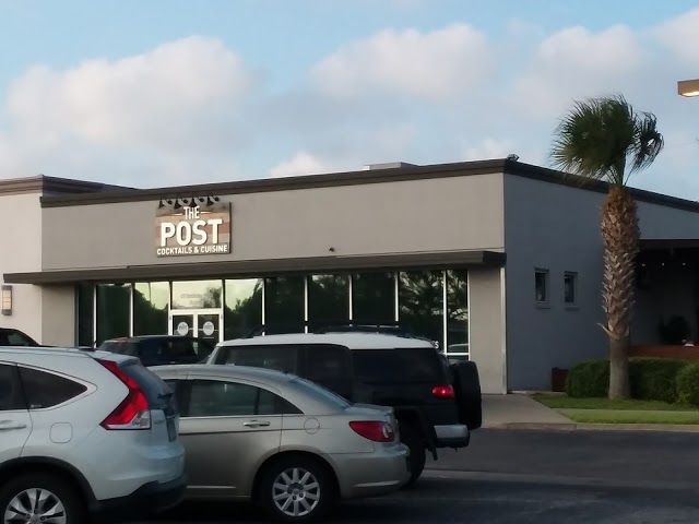 Lamar Park Shopping Center